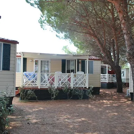 Πάρκο διακοπών Mobile Homes Camp Brione Πούλα